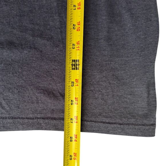 Silver Shamrock Happy Halloween Ripped Sleeved Gray Grunge T-shirt Size M - Picture 9 of 11